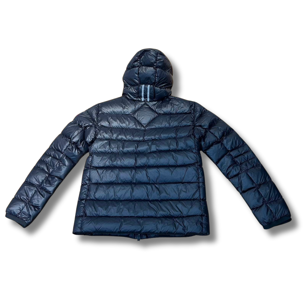 C. Goose Jacket Warm Black